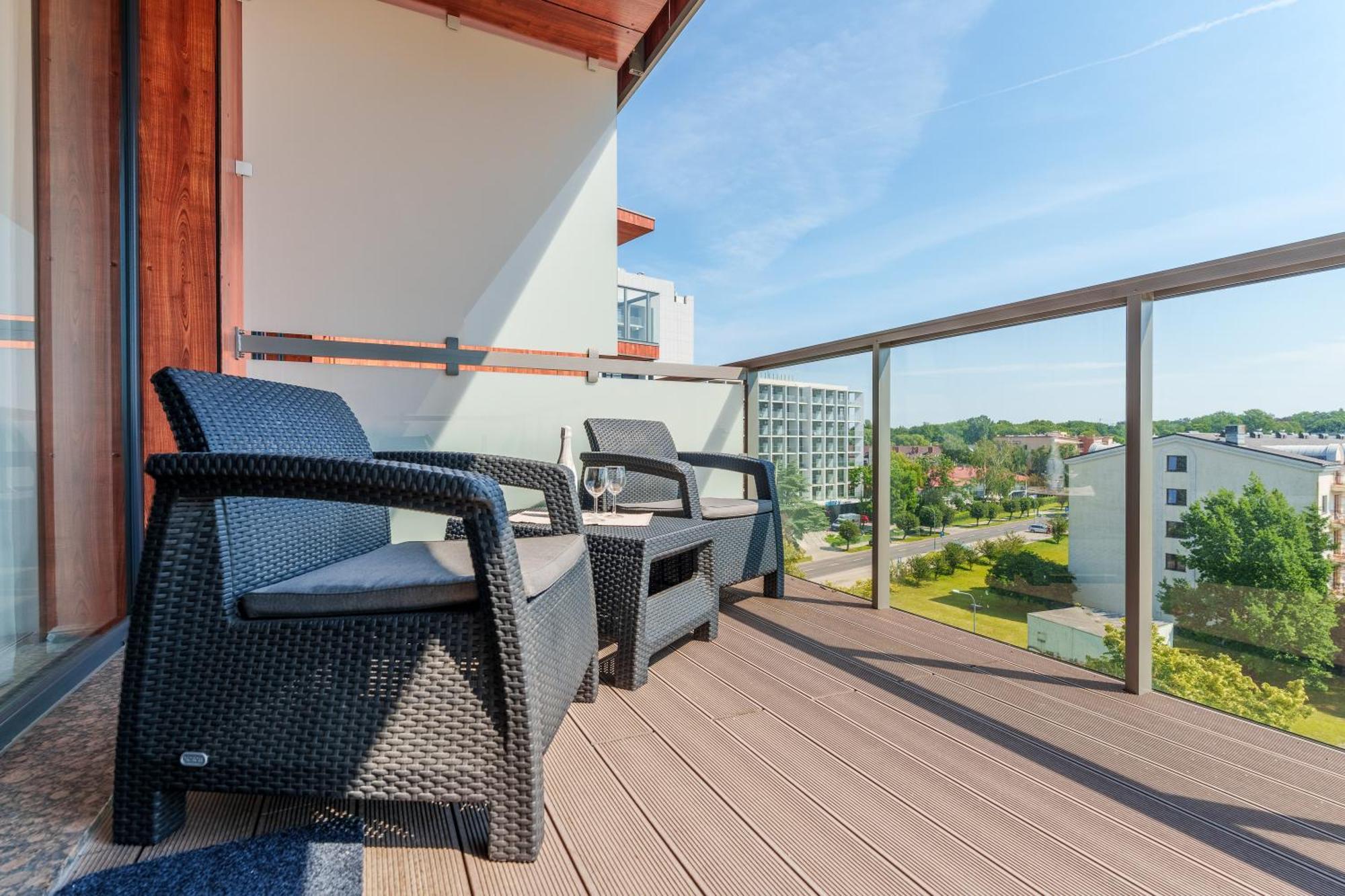 Apartament Delux Kasprowicza 20C Prywatny Parking Basen Sauna Oraz Silownia W Cenie Kołobrzeg Exterior foto